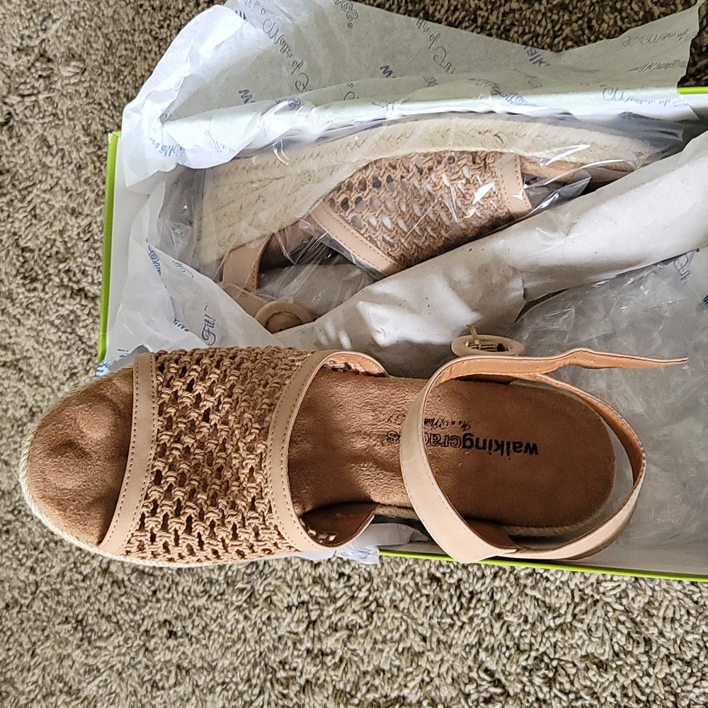 Sandles esperilles